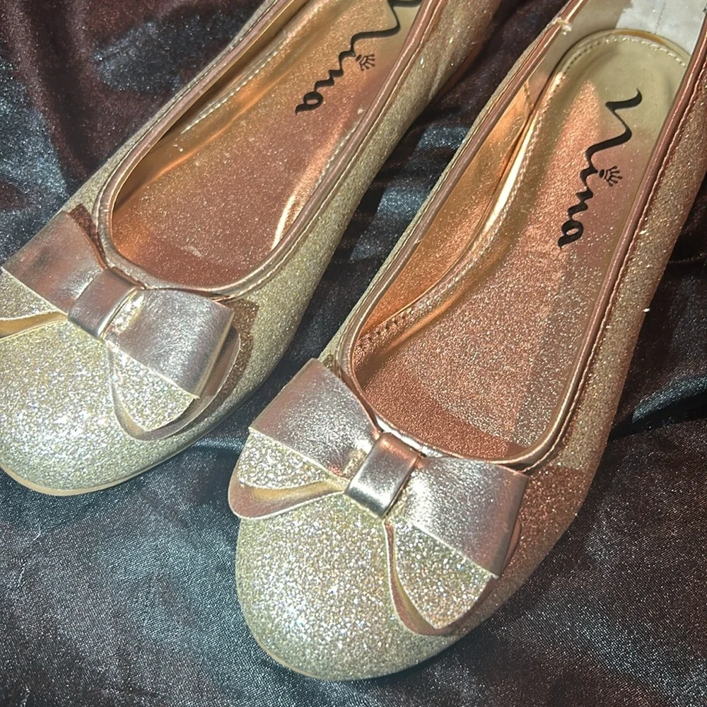 ❌FINAL PRICE DROP❌Nina Gold Glitter Ballet flats Slip on Shoes size 3 NWT!